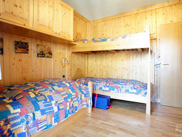 2. Schlafzimmer - 3 Betten
