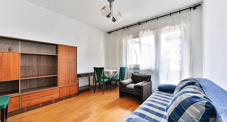 furnished 3-roomed apartment Bild