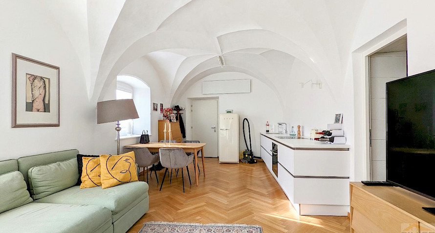 elegant 2-roomed apartement in central position Bild