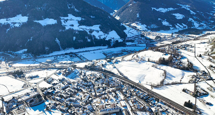 Bauparzelle mit über 13.000 m³ in Gewerbepark Bild