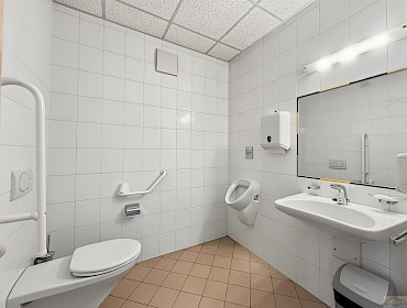 WC WC