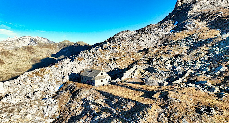 Exklusiver geht nicht: Wohnkubatur auf über 2.000 Höhenmetern Bild