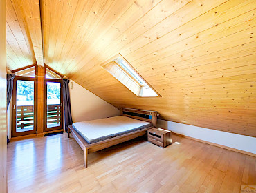 Living / hobby / bedroom space in the attic