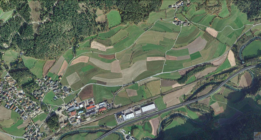 Terreni agricoli (prato) a Campo di Trens Bild