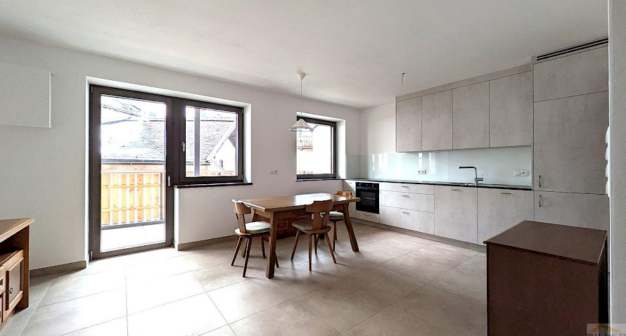 Zentrale 4-Z-Wohnung in Sterzing zu vermieten! Bild