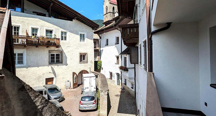 Central 3-bedroom apartment for rent in Sterzing - First occupancy! Bild