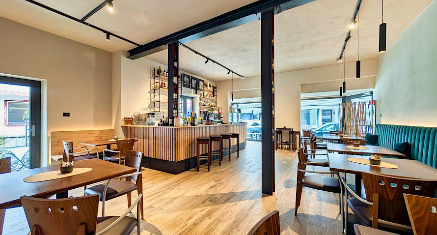 Bar mit Potenzial sucht neuen Mieter– perfekte Gastro-Lage ! ☕ Bild
