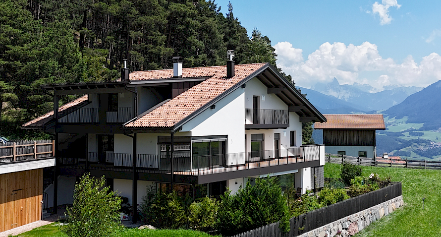 Exklusives Duplex-Apartment mit Dolomitenblick Bild