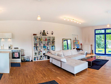 Cozy living room that invites you to relax