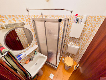 Dusche-WC