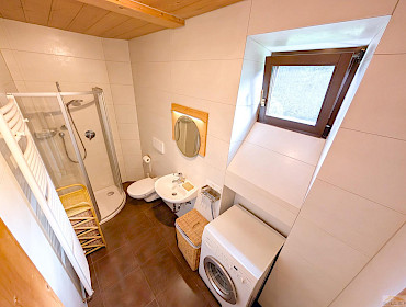 Bad-WC mit Fenster