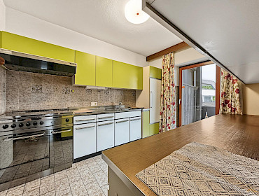 Küche mit direktem Zugang zum Balkon Küche mit direktem Zugang zum Balkon