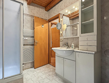 Badezimmer mit natürlichem Licht