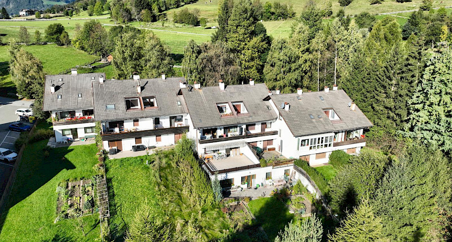 Appartamento duplex esposto al sole con garage Bild