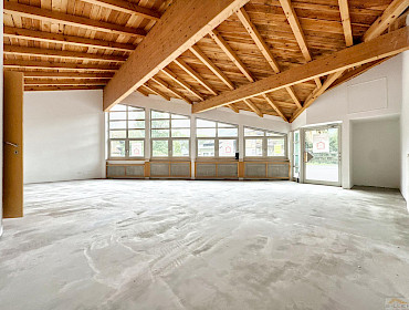 Viel Raum für jedes Geschäftsprojekt Viel Raum für jedes Geschäftsprojekt