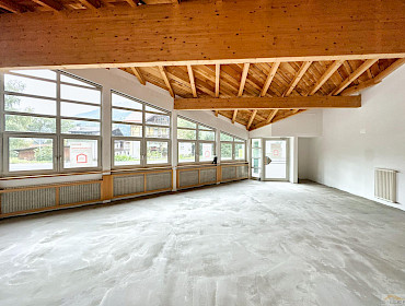 Außergewöhnliche Helligkeit Außergewöhnliche Helligkeit