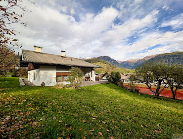 Villa mit Privatgarten Villa mit Privatgarten