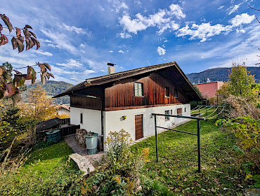 Ihre Ruheoase mitten im Grünen Ihre Ruheoase mitten im Grünen