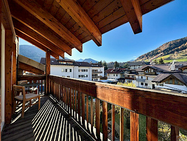 Sonnenverwöhnter Balkon (Nachmittagssonne)