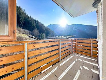 zweiter Balkon mit Blick ins Grüne
