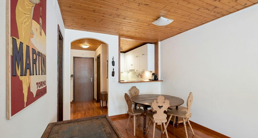 gemütliche 2½-Z-W mit Stellplatz gemütliche 2½-Z-W mit Stellplatz Bild