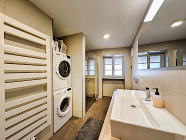 bagno completamente attrezzato e finestrato bagno completamente attrezzato e finestrato