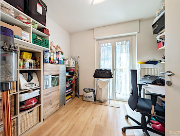 second room: bedroom or office