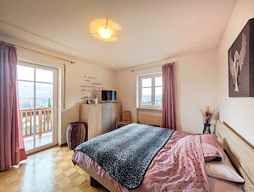 Hauptschlafzimmer mit eigenem Balkon