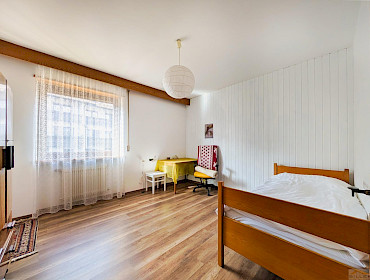 Schlafzimmer mit Fenster Schlafzimmer mit Fenster