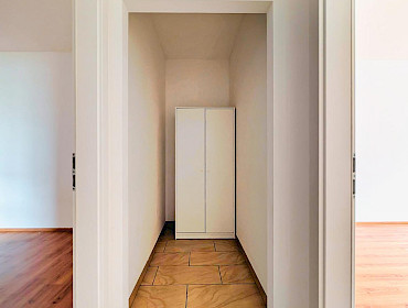 Flur mit Abstellbereich