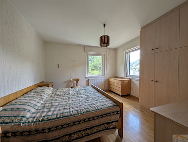 Schlafzimmer mit Doppelbett Schlafzimmer mit Doppelbett