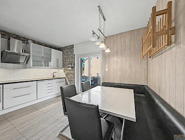 separate Küche mit Zugang zum Balkon separate Küche mit Zugang zum Balkon