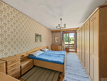Schlafzimmer mit Zugang zum Balkon Schlafzimmer mit Zugang zum Balkon