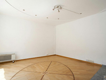vista interna con parquet