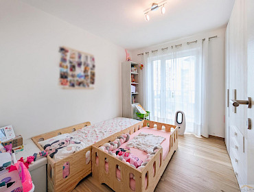 Kinderzimmer/ weiteres Schlafzimmer